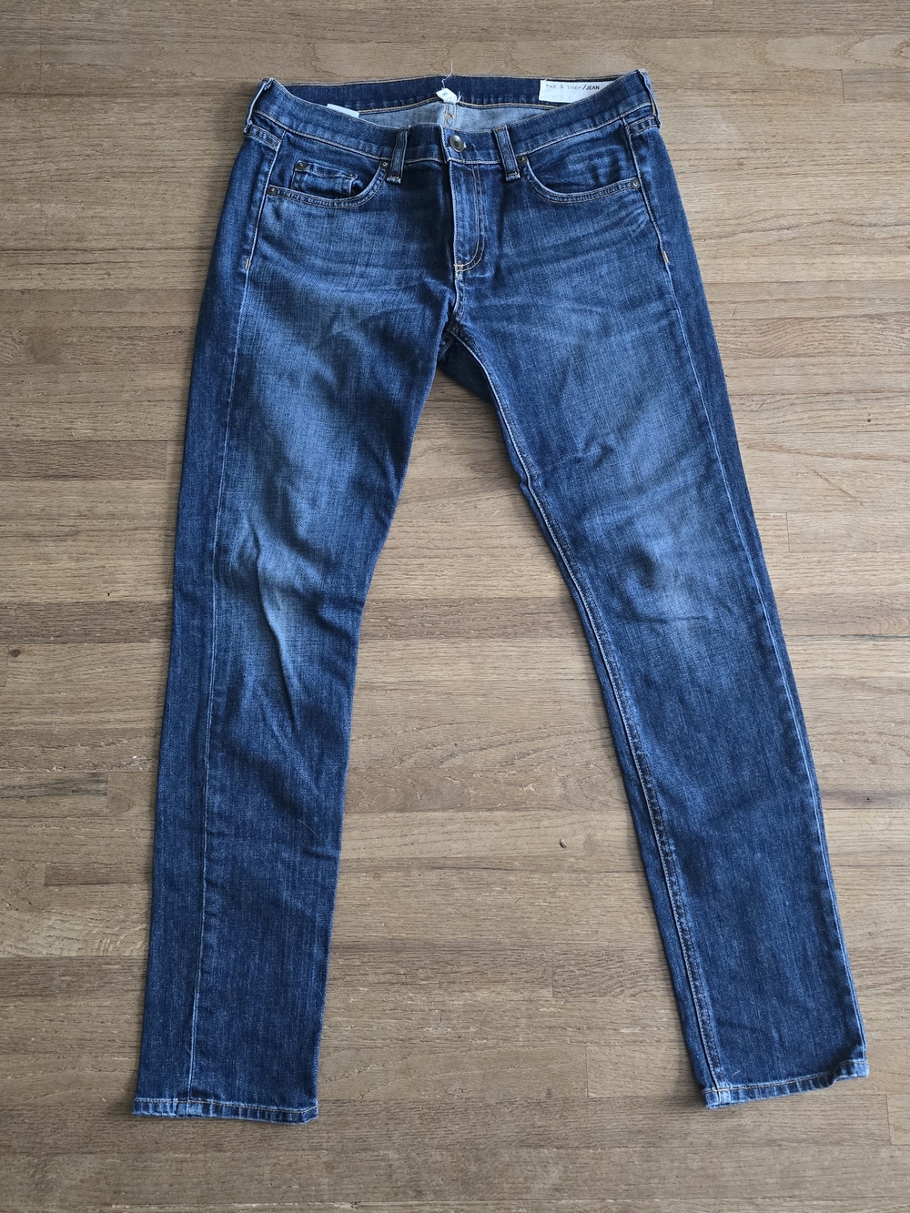 rag & bone Women’s Straight Leg Jeans in Medium Blue